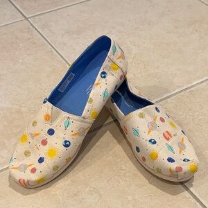 NEW TOMS Space-Themed W9